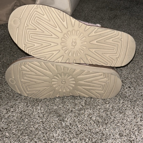 Pink Uggs - Picture 3 of 5